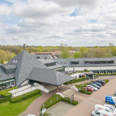 Van Der Valk Hotel Gilze-Tilburg Bagian luar foto